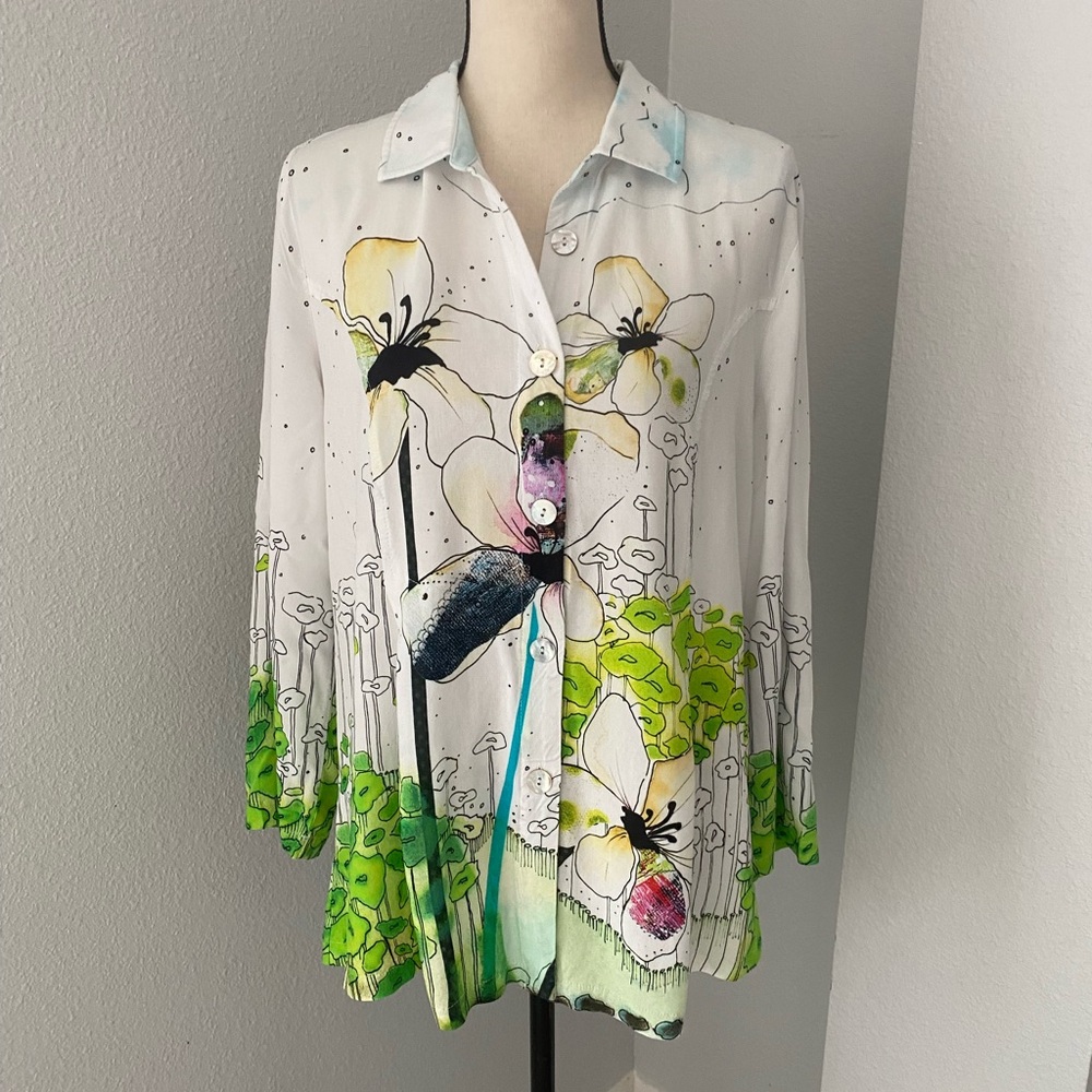 Dolcezza Flowers Print Blouse, part of their "Simply Art" collection | L